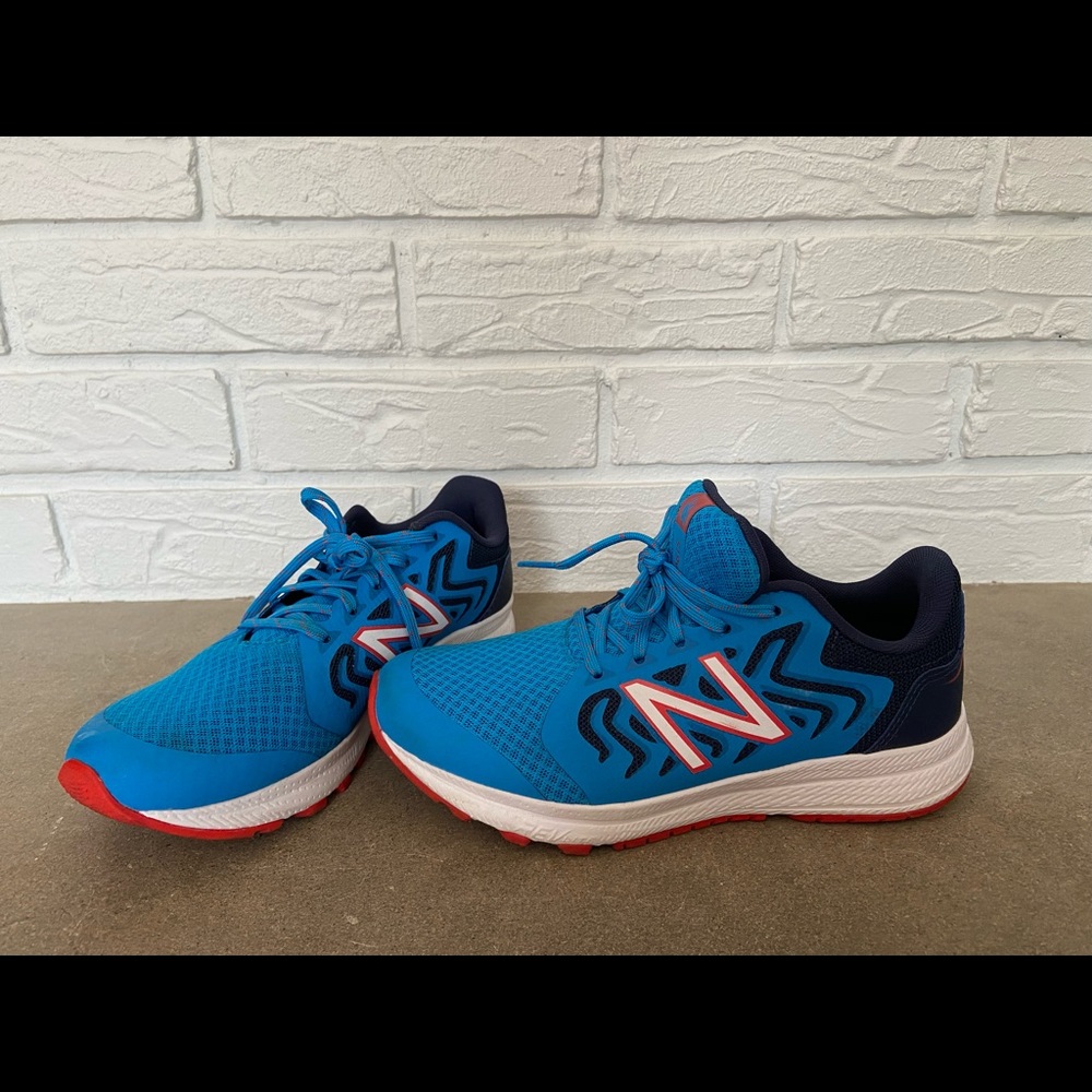 Boys New Balance Tennis Shoes